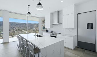 43359 N 66TH St, Cave Creek, AZ 85331