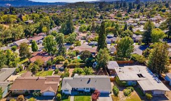 5668 Monte Verde Dr, Santa Rosa, CA 95409