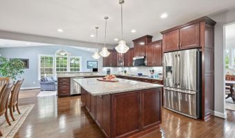 7 HEARTWOOD Ter, Rockville, MD 20855