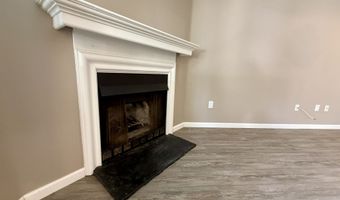 2 A Jeanette St 7, Danbury, CT 06811