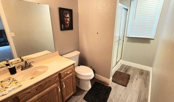 1019 E Daniels St, Aurora, MO 65605