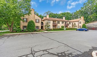212 Wellington Pl, Aberdeen, NJ 07747
