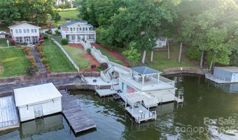 24264 Strand Dr, Albemarle, NC 28001