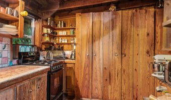 1373 Bridge St, Branchville, SC 29432