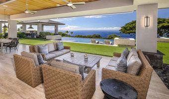 81-6575 HIAAIONO Pl, Kealakekua, HI 96750