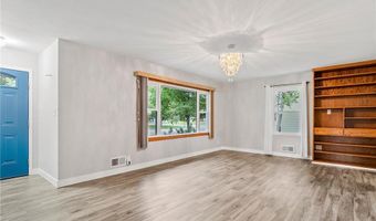 1407 Elm St, Alexandria, MN 56308