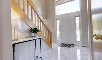 3682 Tanglewood Ct, Ann Arbor, MI 48105