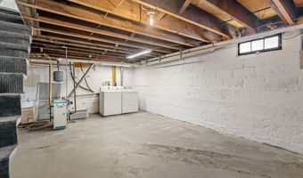 907 8th St SE, Austin, MN 55912