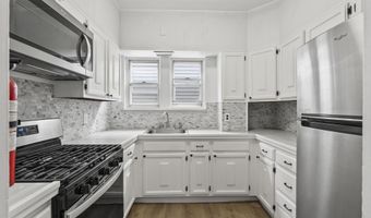 15 W 45TH St 1, Bayonne, NJ 07002