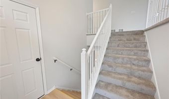 551 Knollwood St W, Annandale, MN 55302