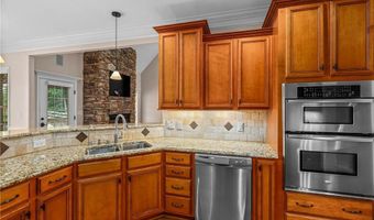 215 Essex Farm Rd, Advance, NC 27006