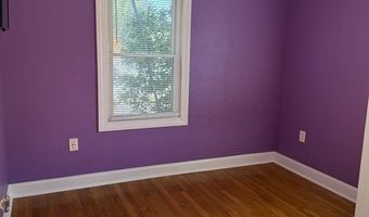 51 Reed St, Agawam, MA 01001