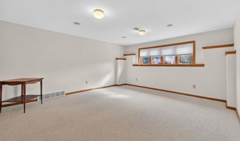 W2313 ST GERMAINE Court, Appleton, WI 54915