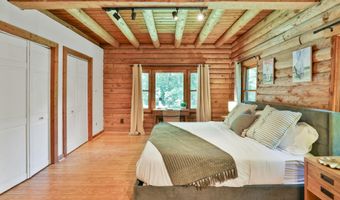 21663 OATLANDS Rd, Aldie, VA 20105