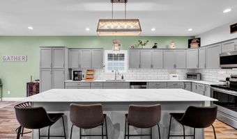 504 6th St, Bedford, IN 47421