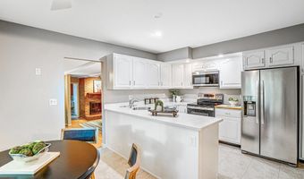 8402 CAMDEN St, Alexandria, VA 22308