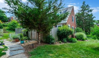 4220 32ND St S, Arlington, VA 22206