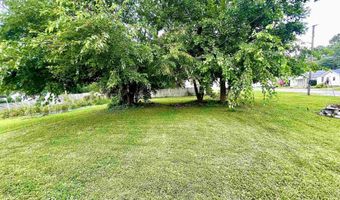 504 S Maple St, Bicknell, IN 47512