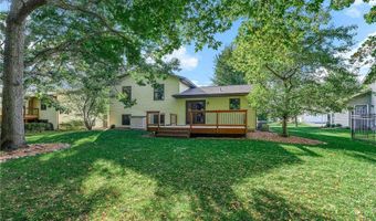 7454 Upper 24th St N, Oakdale, MN 55128