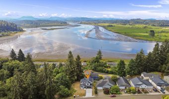1991 SE 2ND St, Astoria, OR 97103