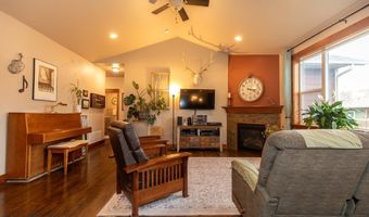 1005 Las Campanas, Belgrade, MT 59714