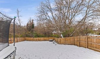 835 Chouteau Ave, Alton, IL 62002