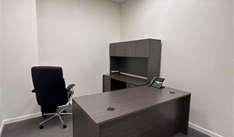 1110 SE 28th St, Bentonville, AR 72712