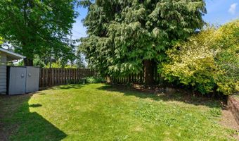881 LINN Ave, Oregon City, OR 97045