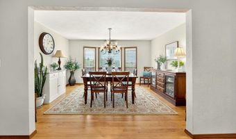 500 Pompadour Dr, Ashland, OR 97520