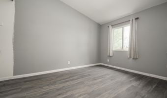 5110 N River Rd D, Oceanside, CA 92057