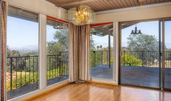 10960 Treeside Ln, Escondido, CA 92026