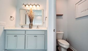 1667 SE Arnold Dr, Allenhurst, GA 31301