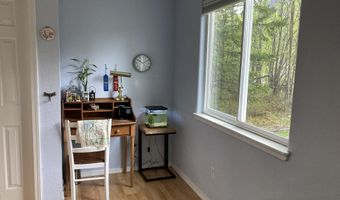 22909 Green Garden Dr, Chugiak, AK 99567
