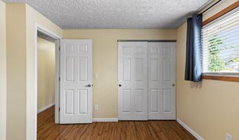 11300 FINNEGANS Way, Oregon City, OR 97045