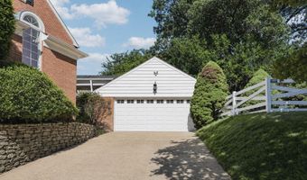 5001 W CEDAR Ln, Bethesda, MD 20814