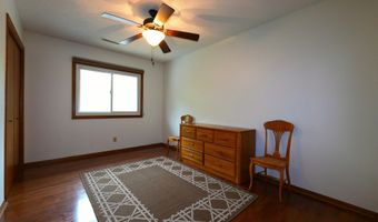 2003 Polk Dr, Ames, IA 50010