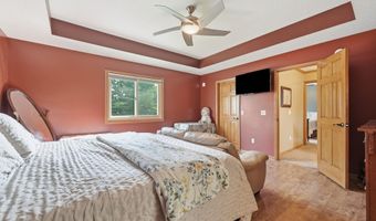 108 Gates Cv, Auburn, IN 46706