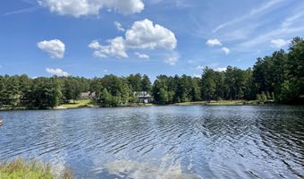 245 Lakeside Dr, Aberdeen, NC 28315