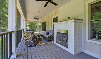 292 Crouch Branch Rd, Allardt, TN 38504
