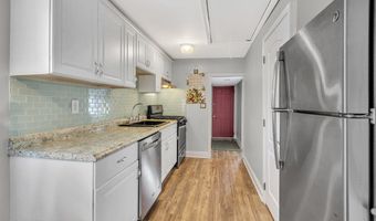 77 Navesink Ave, North Middletown, NJ 07748