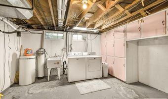 364 S Adams Ave, Blackfoot, ID 83211