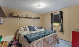 3670 25th Cir, Bell, FL 32619