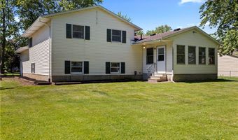 536 Fieldstone Dr, Amherst, OH 44001