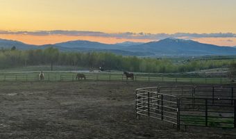440 STRAWBERRY HILLS Dr, Bedford, WY 83112