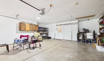 4406 Dartmouth Dr, Anderson, IN 46013