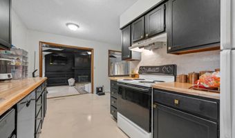 1418 Money St, Augusta, KS 67010