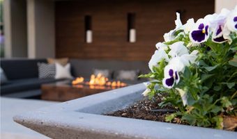 21 Drifting Shadow Way, Las Vegas, NV 89135