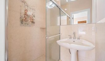 1100 ISLAND Dr, Bayville, NJ 08721