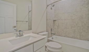 7811 SUTTER Ln, Annandale, VA 22003
