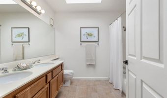 6948 Sandpiper Pl, Carlsbad, CA 92009
